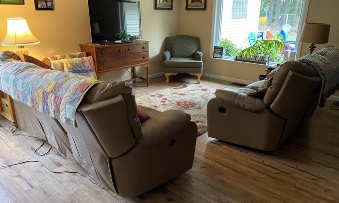 Plymouth House | House close to Notre Dame campus