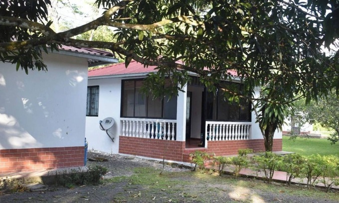 Guamal Cabin | House