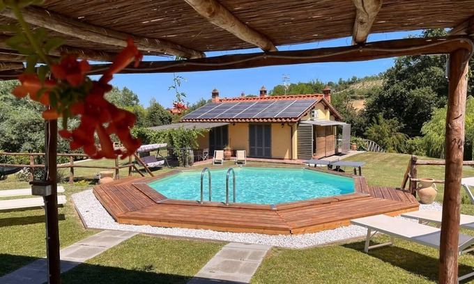 Terranuova Bracciolini Villa | House consists of a "two-room" and a "trilocale", Valdarno Aretino