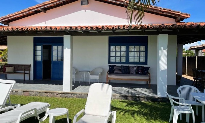 Barra do Gil House | House facing the sea and on the best beach in Penha