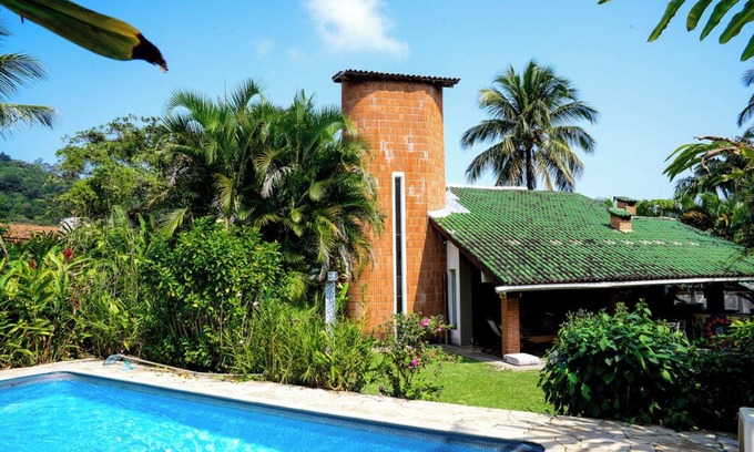 Praia do Toque-Toque Pequeno House | House in a gated community in São Sebastião: 180 m from Toque-Toque beach