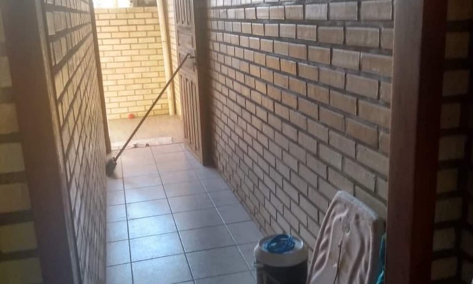 Zimbros House | House in Bombinhas on Zimbros beach w/air conditioning