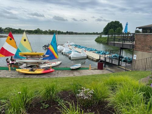 Des Plaines House | House in the Park 5 Min from O'Hare