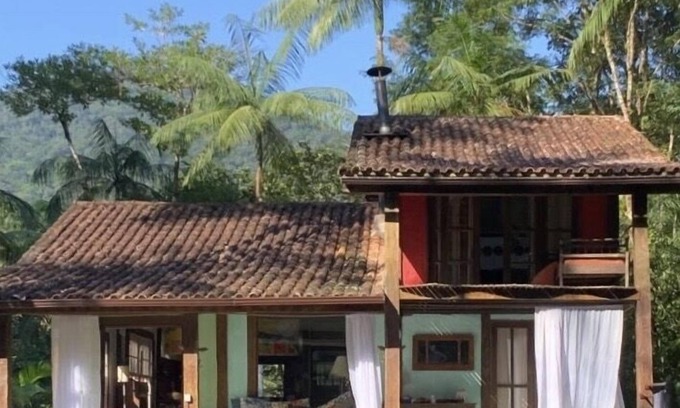 Camburi House | House on the beach for those who want peace - 2 bedrooms Camburi