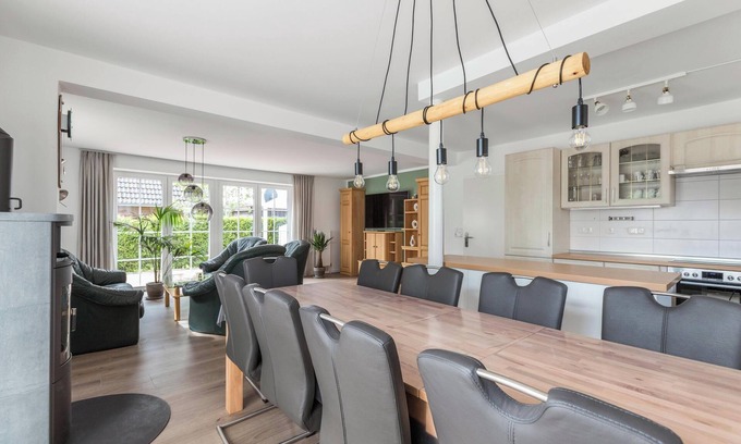 Tating House | House Sommerwind iii near the North Sea with Fireplace, Wi-Fi, Garden, Terrace & BBQ