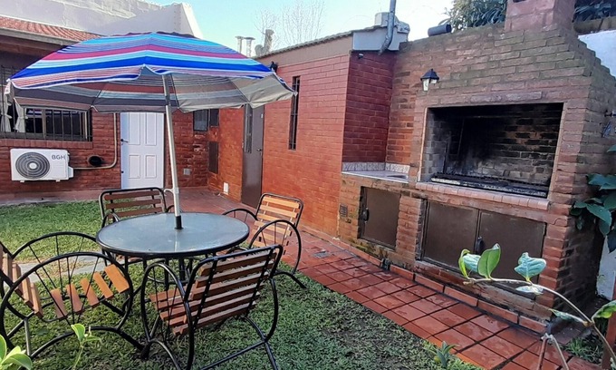 Martinez House | House type PH located in front of the garden, in Unicenter San Isidro area.