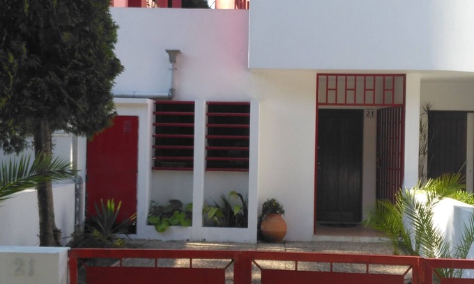 Esposende House | house vacation apulia husband