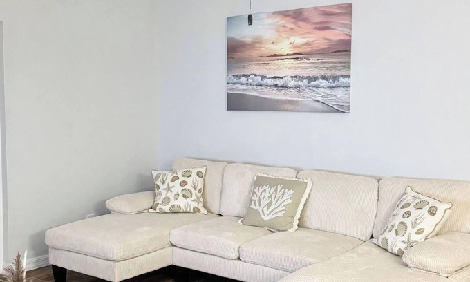 Mill Run House | House w Pool, Close to the Parks