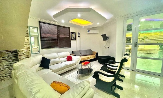 Villa Concha Other | House with Pool Bahia Concha Beach