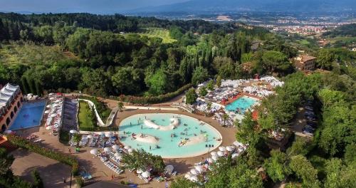 Figline e Incisa Valdarno Resort | hu Norcenni Girasole village