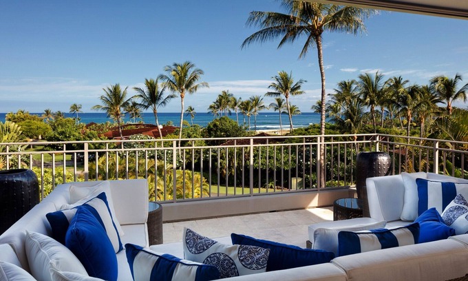 Kaupulehu House | Hualalai Hillside Penthouse Oceanview Retreat