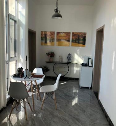 Yongdeng County Villa | Huaxiangli