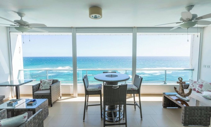 Villas Del Mar Apartment | Huge| Beachfront| HighFloor| View| Full Kitchen