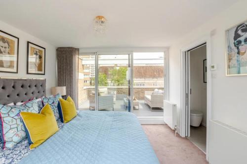 City of Westminster House | Huge Mansion Villa by Mayfair & Hyde Park