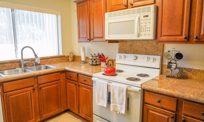 Chinatown Condo | Humble apartment in China Town