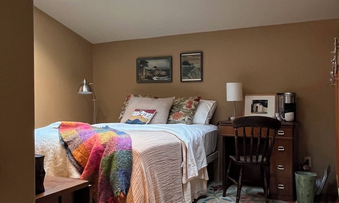 Willow Glen Apartment | Hummingbird Hideaway cozy private studio in charming Willow Glen, San Jose, WiFi