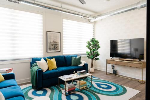 Downtown Lincoln Apartment | Husker Home TEN40 is in the heart of Downtown Lincoln where you can walk to Haymarket & UNL