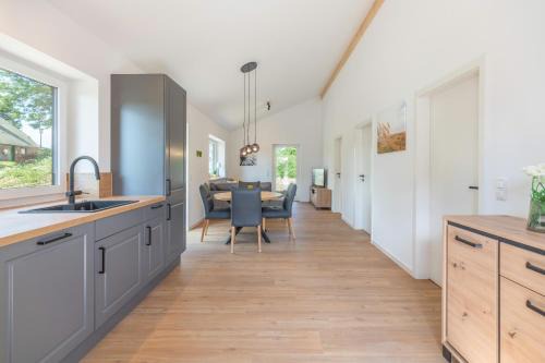 Kating House | Huus Blaumees