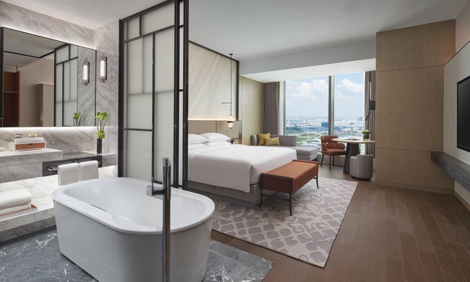Changshu Hotel | Hyatt Regency Changshu Kuncheng Lake