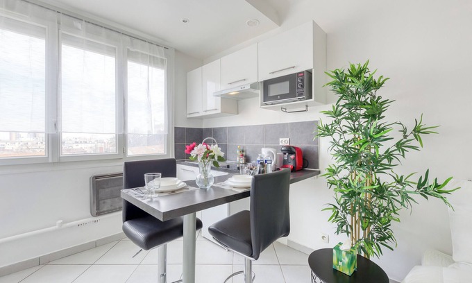 Villejuif Apartment | Hyper Centre Villejuif next to the M7 | Partner Loc