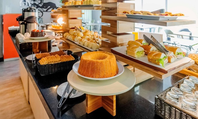 Santa Lucia Hotel | ibis budget Vitoria