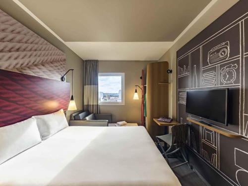 Jacarei Hotel | ibis Jacarei