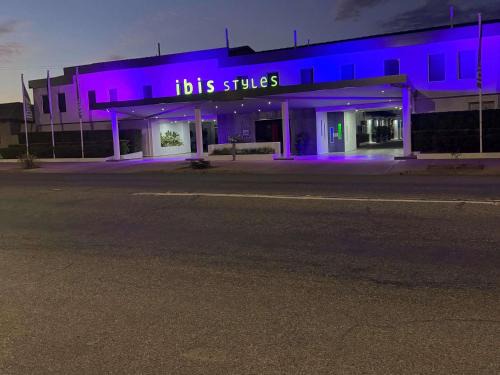 Broken Hill Hotel | ibis Styles Broken Hill