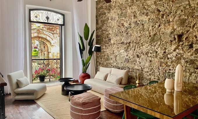 Casco Viejo Apartment | Iconic double apartment with billar in front of the Arco Chato ruins and pool