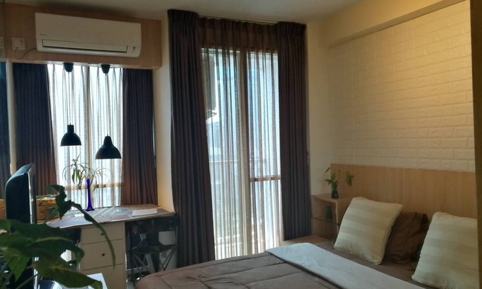 Kelapa Gading Timur Apartment | Pleasant Tifolia Studio Cozy Room In Kelapa Gading