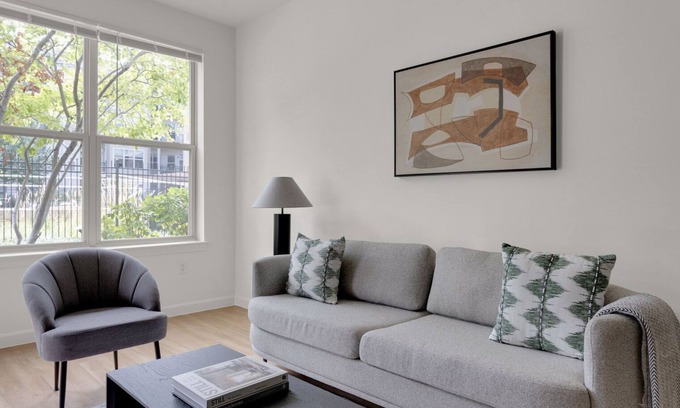 Assembly Square Apartment | Ideal Assembly Row 1BR w/Gym, W/D, near Assembly T stop, by Blueground