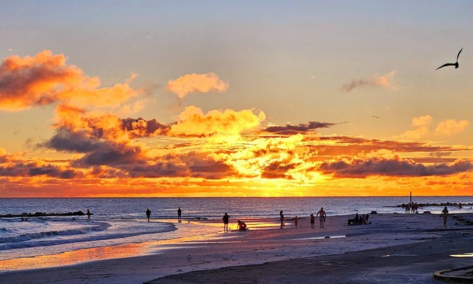 Bayway Isles Condo | IDEAL LOCATION! Fabulous waterfront view! Beautiful 2 bed/2bath condo.