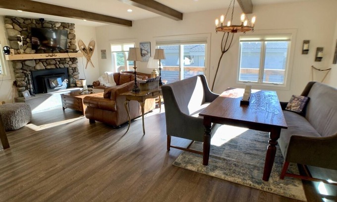 Sun Valley House | Ideally Located, Sun Valley Ski Chalet