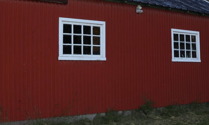 Knapplund RV Rental | Idyllic fishing location in Målselva for camping and parking