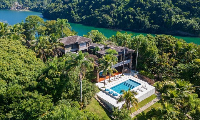 Angra dos Reis Villa | Ilha do Japão - Private Luxurious Island in Angra dos Reis - Ang003