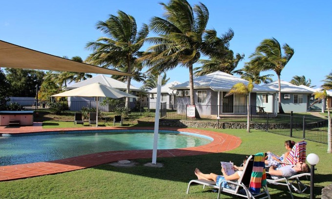 Paget Resort | Illawong Beach Resort