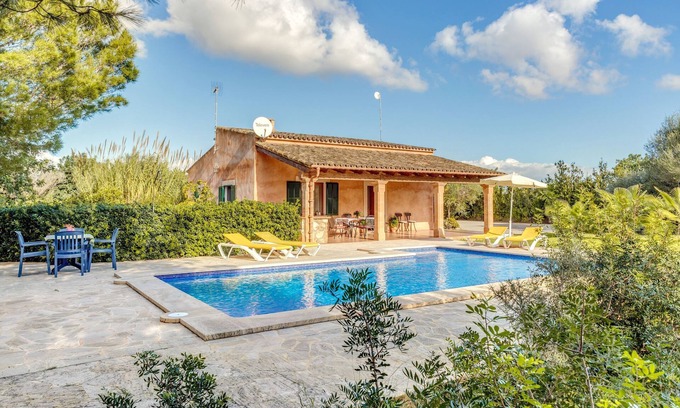 Portopetro Villa | In a peaceful location with pool - Camí d'es Torres