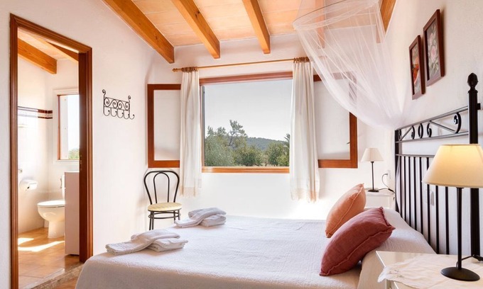 Urbanitzacio la Font Villa | In a rural idyll with pool - Villa Can Baster