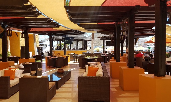 Centro Condo | in the heart of downtown Cabo