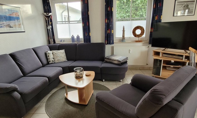 Zingst Apartment | In the heart of Zingst High-quality furnishing w/sophisticated comforts