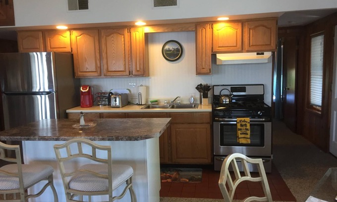 Antioch Apartment | Incredible Lakefront 3bdr w/ boat slip for fun in the sun on the Chain of Lakes!