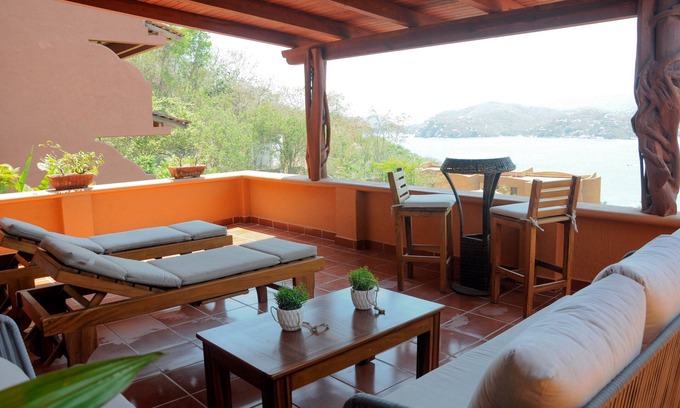Playa Las Gatas Condo | Indulgent, Romantic and Utterly Private—Relax in Affordable Luxury 3BR