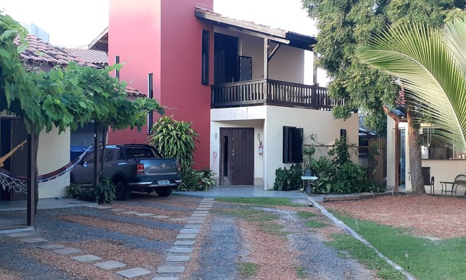 Ilheus Hotel | Inn and Flats 80 meters from the beach. Apartments with kitchen or suites.