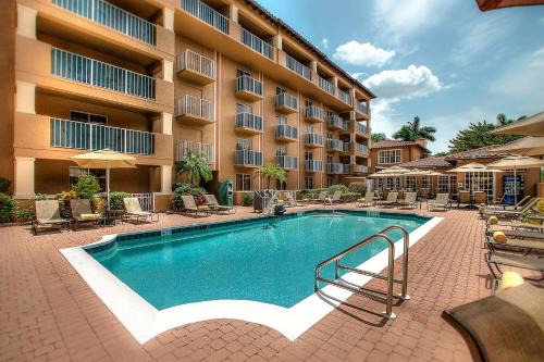 Park Shore Hotel | Inn of Naples, Tapestry Collection by Hilton