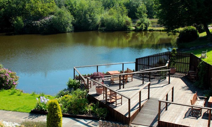 Shorne Hotel | Inn On The Lake