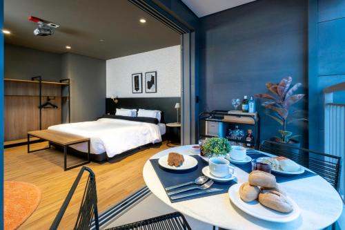 Zona Leste Hotel | Intercity Tatuapé