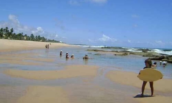 Jaua House | INTERLAGOS 400 M FROM THE BEACH 5 AIR-CONDITIONED ROOMS, SWIMMING POOL, INTERNET GALENO 71 997084180