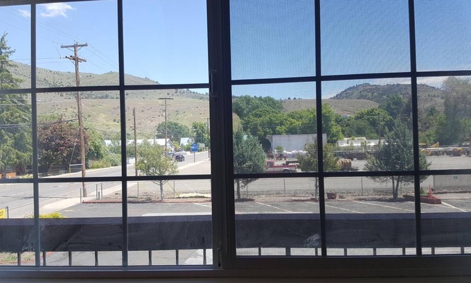 Lakeview Hotel | Interstate 8 Motel