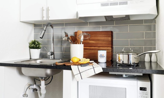 Auburn - Opelika Hotel | InTown Suites Extended Stay Auburn AL - Auburn University