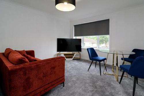 Newton Mearns Apartment | Invergarry Rouken Glen Retreat