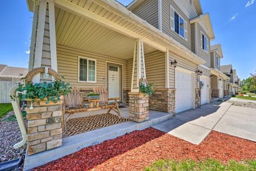 Cheyenne House | Inviting Cheyenne Townhome about 4 Mi to Downtown
